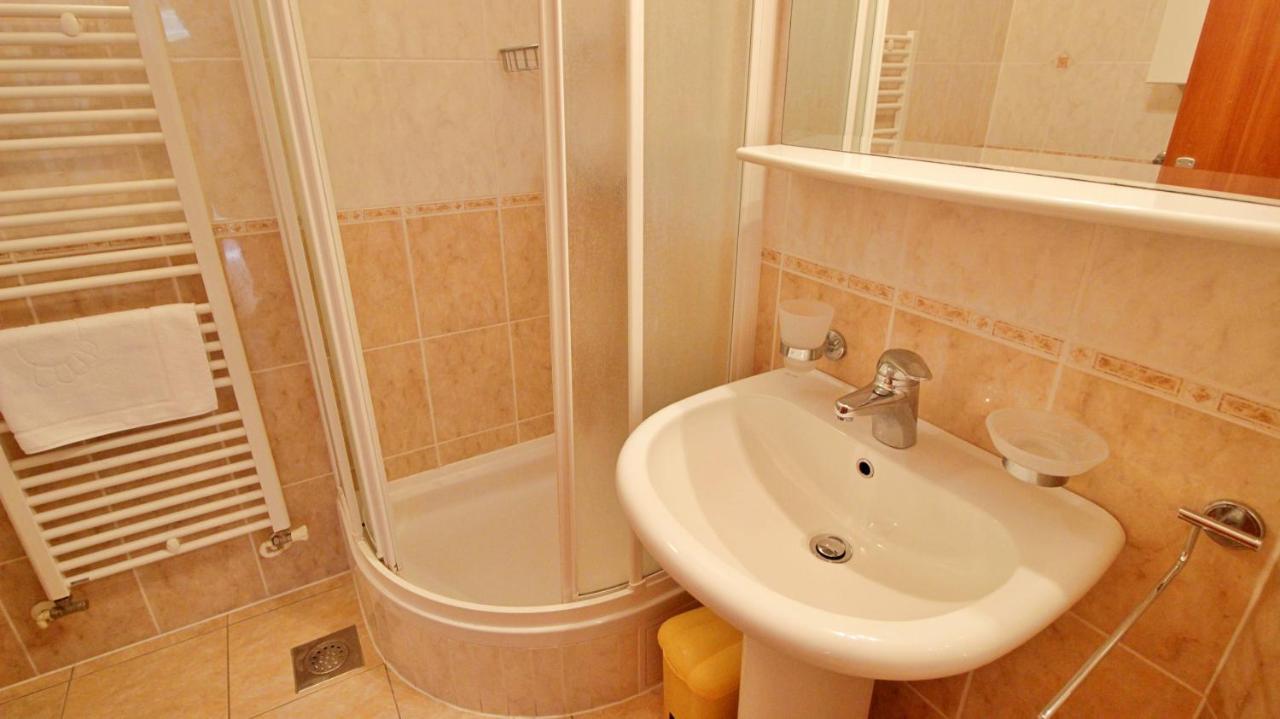 أوميس Apartment Ora المظهر الخارجي الصورة